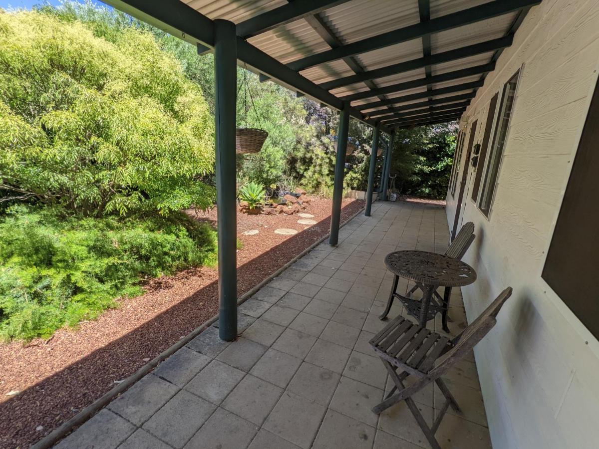 The Cottage On George Street Jarrahdale Экстерьер фото