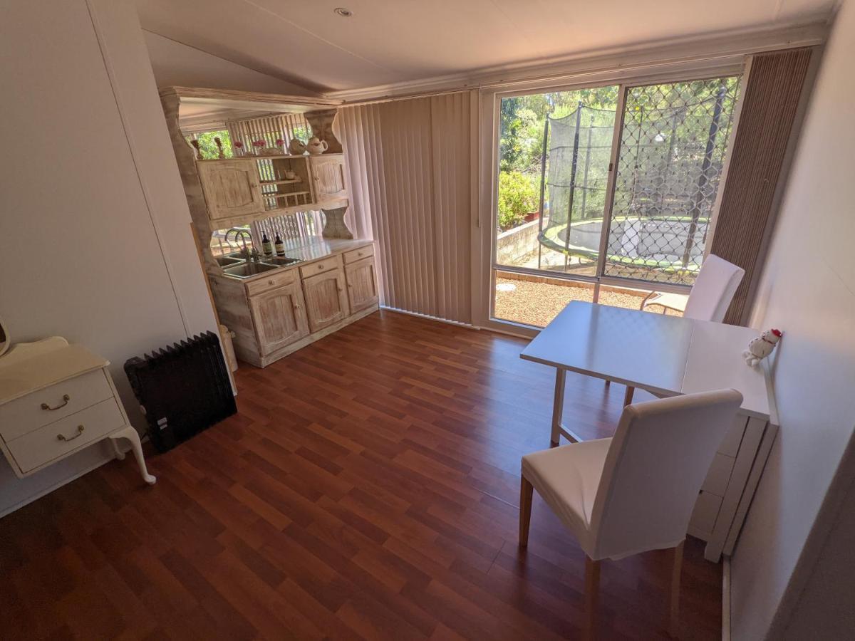 The Cottage On George Street Jarrahdale Экстерьер фото